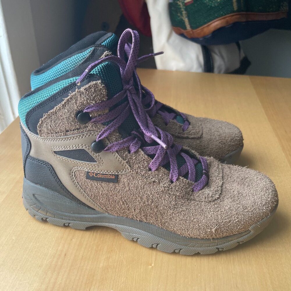 Columbia Newton Ridge BC Boot Women's 9